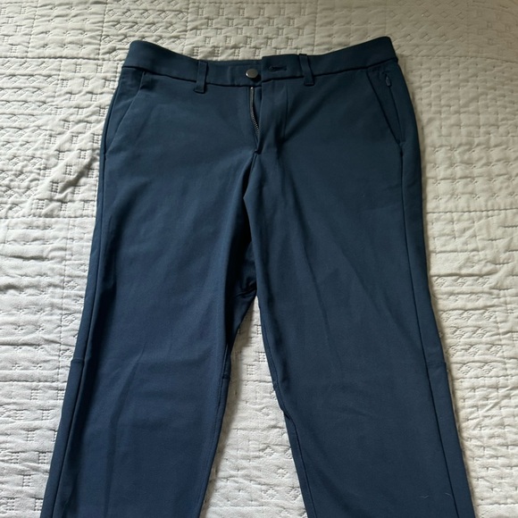 Lululemon Mens Commission Pant Slim Warpstreme 31" Inseam Navy VTag W 28" - Picture 1 of 8